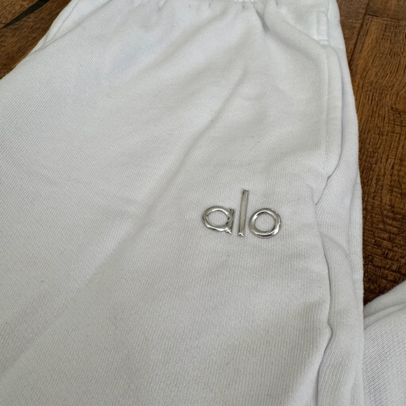 ALO Accolade Sweatpants Oversized White Women's Size XS - Picture 2 of 6